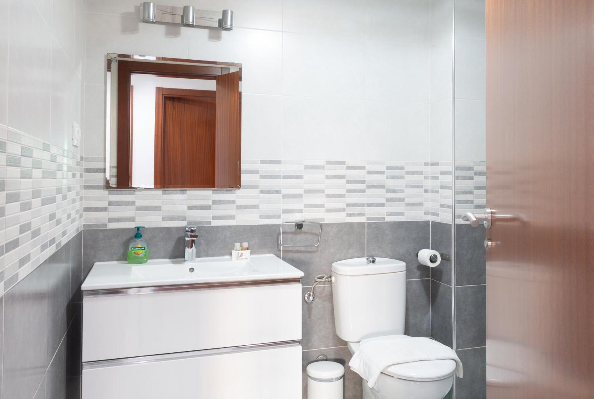 Stay U-Nique Apartments Salitre マラガ エクステリア 写真